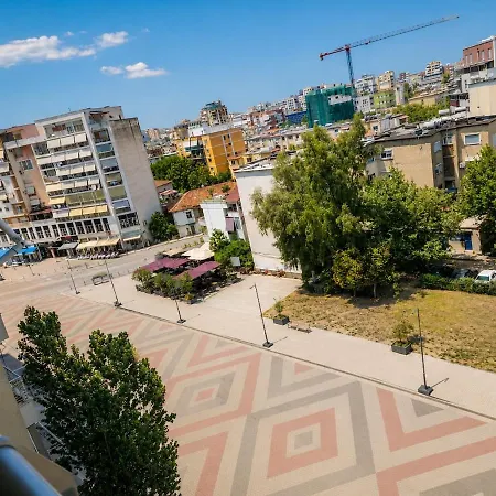 Vatra Free Parking *